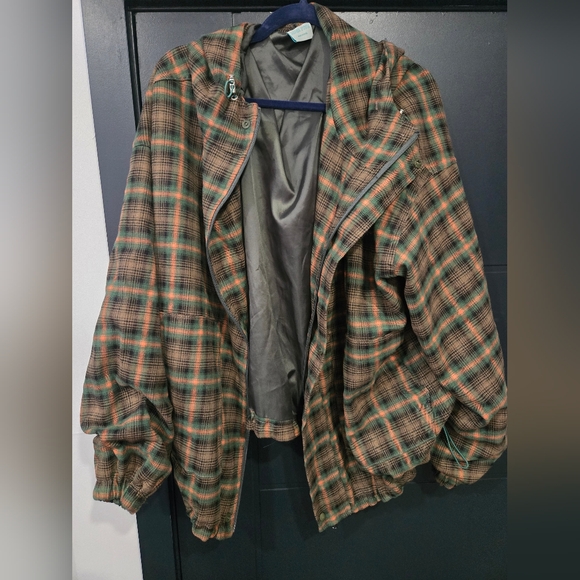 Urban Renewal Other - Urban Renewal Linned Plaid Jacket High Five Fits M/L/XL